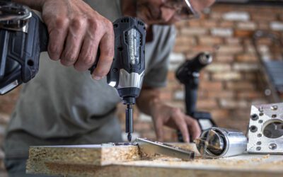 Nail Gun vs. Hammer: Which Is Right for You?